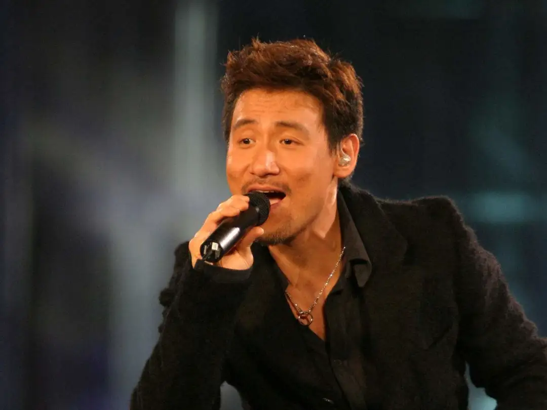 "御用"话筒:明星们都用什么话筒——阜新声艺视听