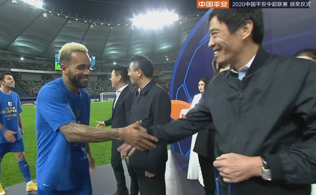 上港为什么有中超（不避嫌？记者透露上港为何归化特谢拉！原来足协为了国足也是拼了）-华海博客