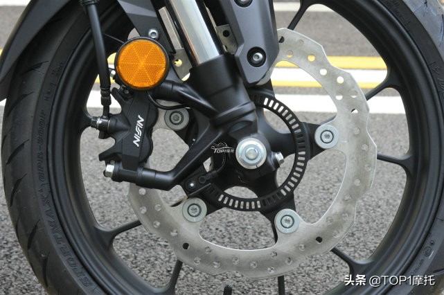 被价格掩盖了实力！本田CB300R骑行体验 完美的入门级街车