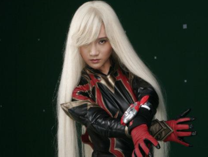 战斗王ex:心比莫能和魔龙两长老更强,当年是怎么被变成魔心的?