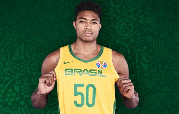 巴西籃球隊有哪些nba球員（巴西籃球史上的十大球員）