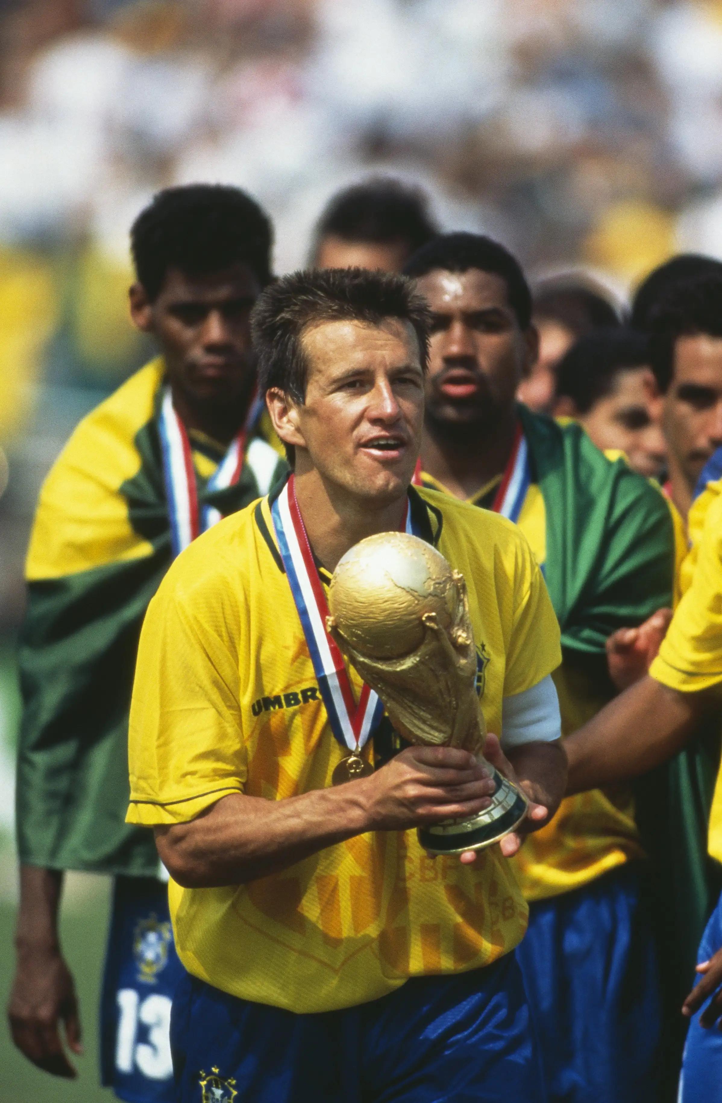 94世界杯巴西vs荷兰央视解说(桑巴起舞——记忆1994年四星巴西)