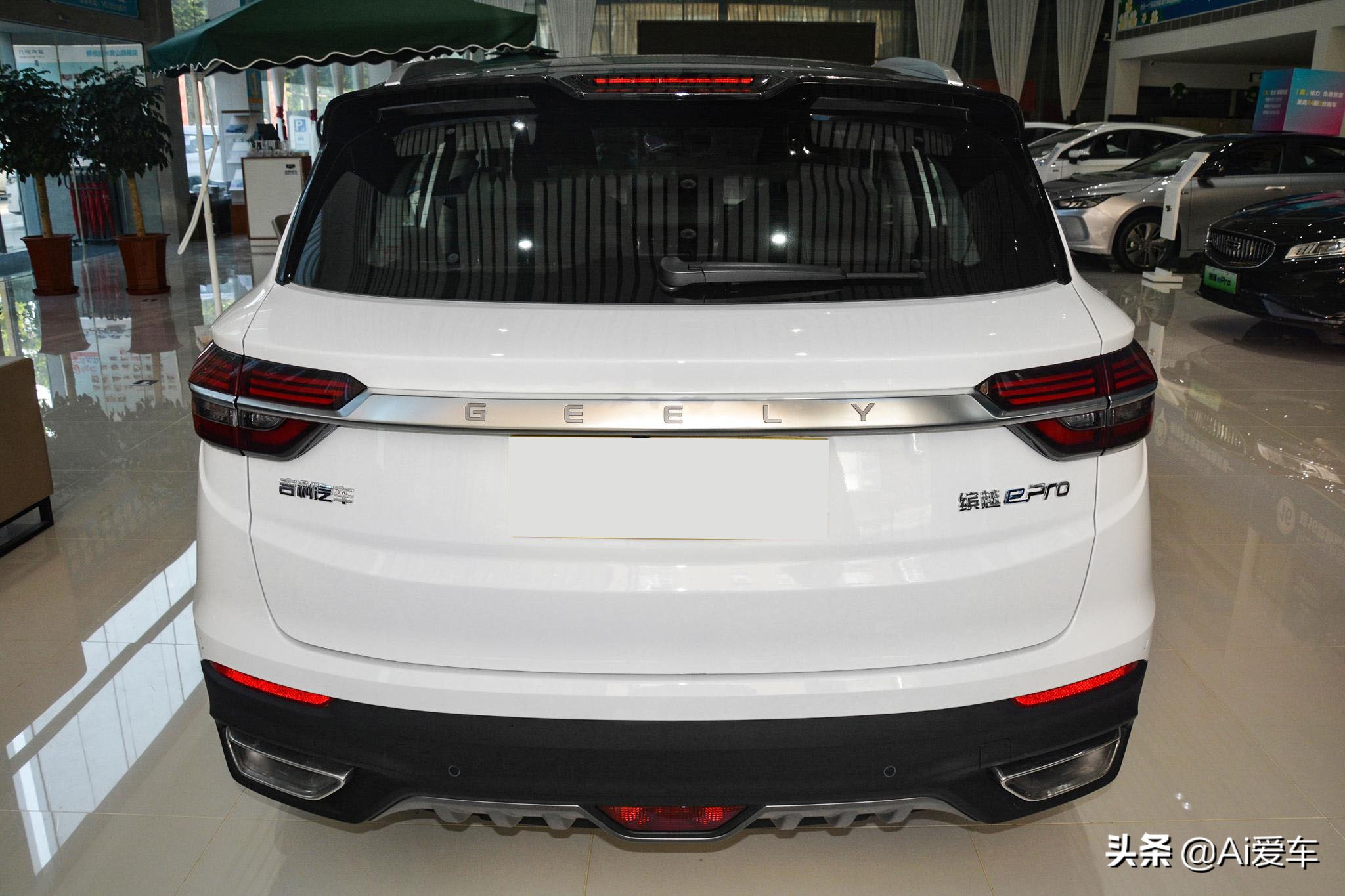 1.4L油耗好养，增压自动挡家用SUV，便宜空间够用，吉利缤越PHEV