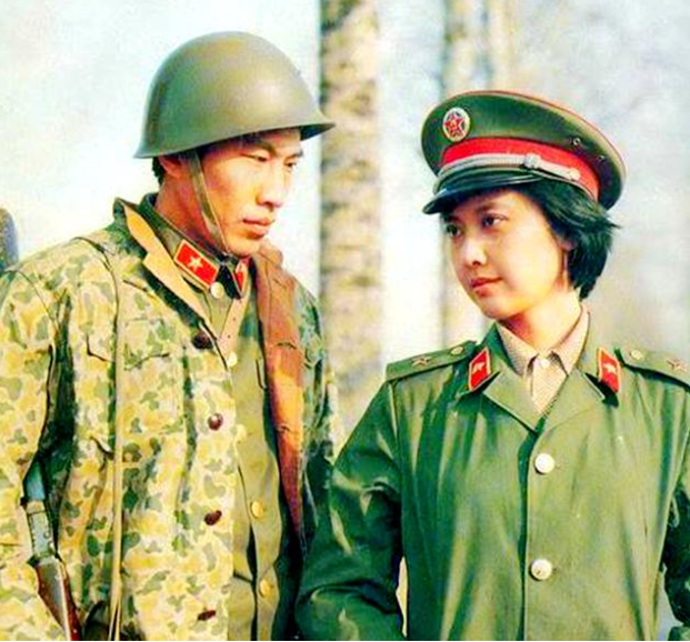 1986年,尤小刚导演拍摄《凯旋在午夜》时,选在石兆琪所在辖区取景,可