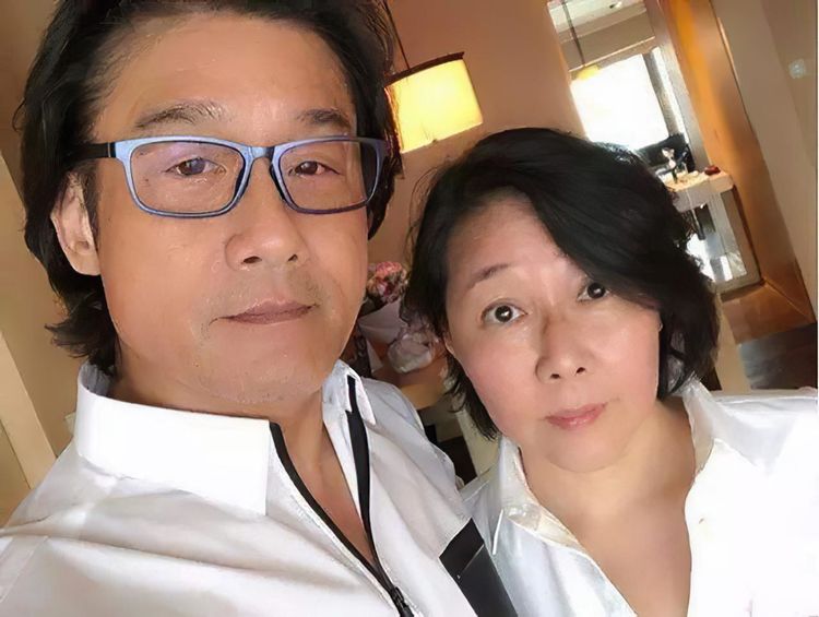 只想当演员的影帝：梁家辉的清醒，打了多少明星的脸？