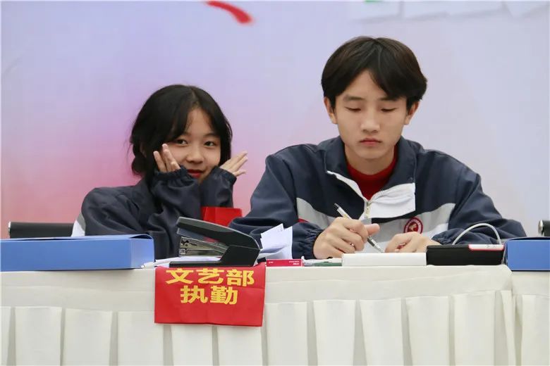 多图预警！成都天府新区职业学校第二届体育嘉年华活动顺利举行