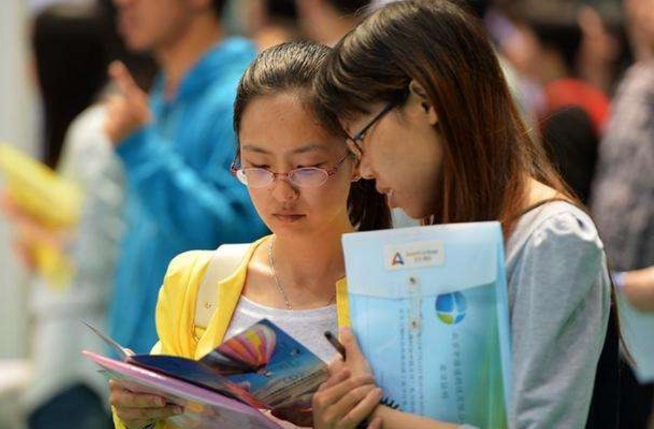 本以为是一本大学，结果还招收二本考生，这3所大学考生别错过