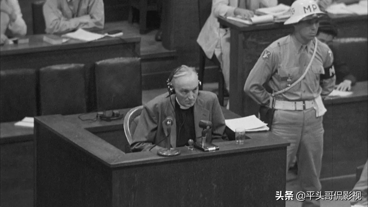 《东京审判》：一场距今75年的历史，一部国人都应该看的电影？