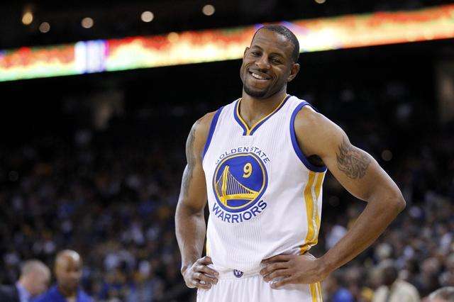NBA小前鋒身高（重排新世紀NBA十大小前鋒：字母哥僅排第六，榜首之人實至名歸）