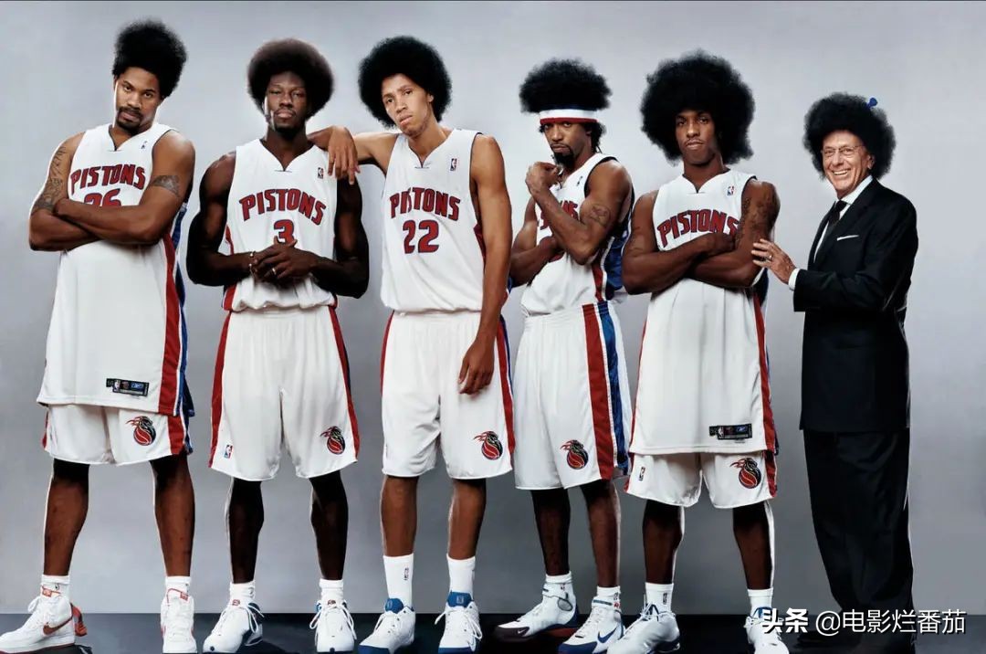 nba球星有哪些紀(jì)錄片（史上最慘烈的NBA斗毆現(xiàn)場(chǎng)！這部紀(jì)錄片，揭開(kāi)奧本山宮殿沖突之謎）