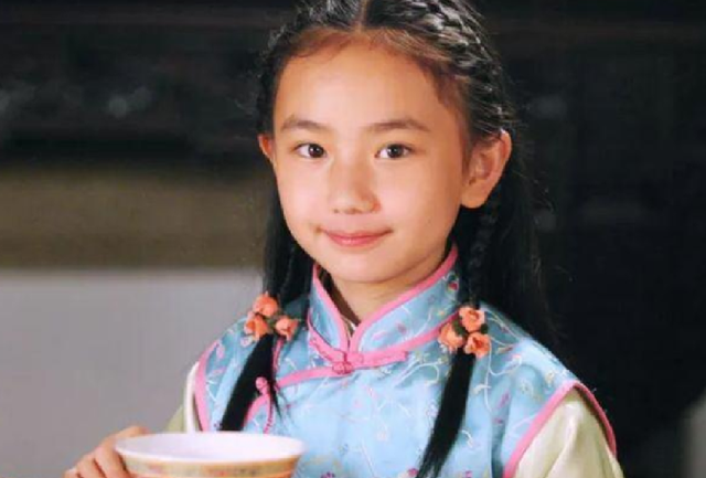 童星出身的她，高考成绩633分，才貌双全被称为“清华女神”