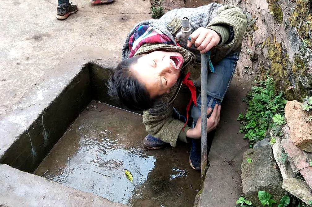 心系凉山师生&nbsp; 志愿者再出发