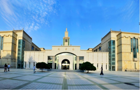 国内比较“憋屈”的三所大学，受地理位置影响，一直“默默无闻”