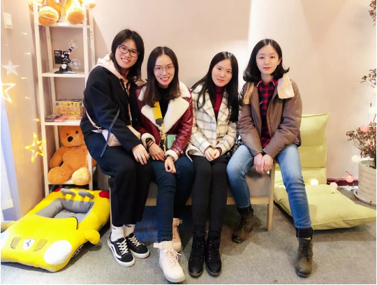 华中科技大学这4间寝室分住15个学霸：保研名校，开公司、拿专利，样样精通！