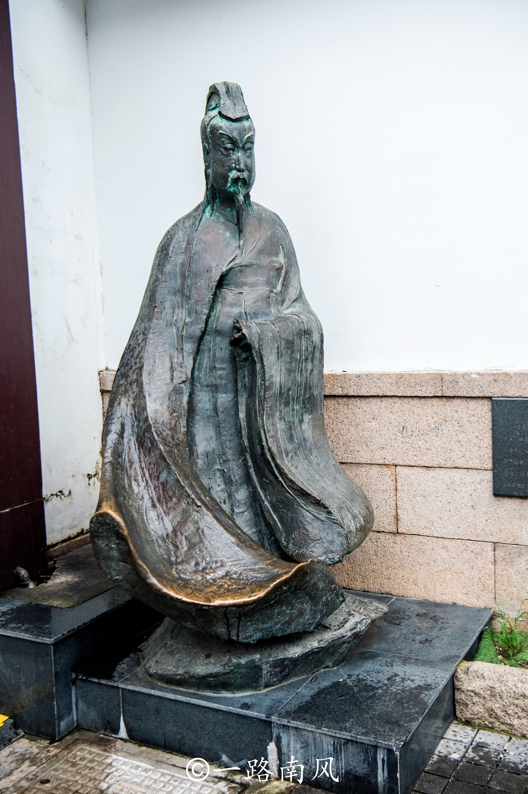 乌衣巷位于哪里（南京乌衣巷实拍景点分享）