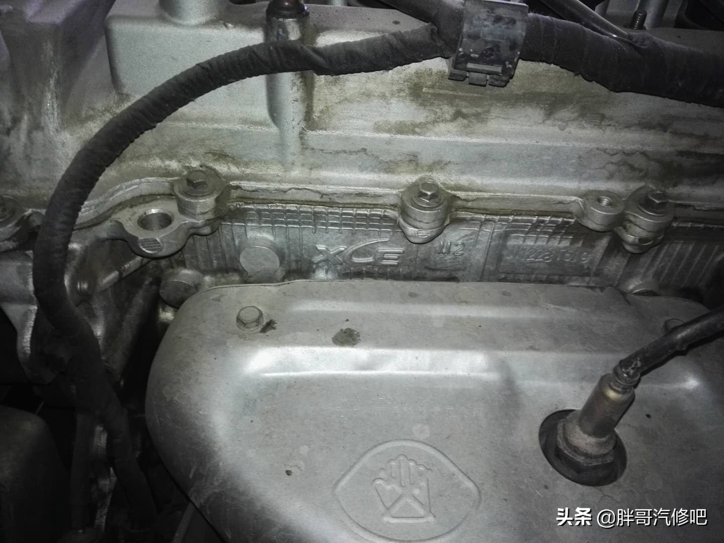 年底了胖哥2万收车，外观内饰非常好，完整的发票就值2000元