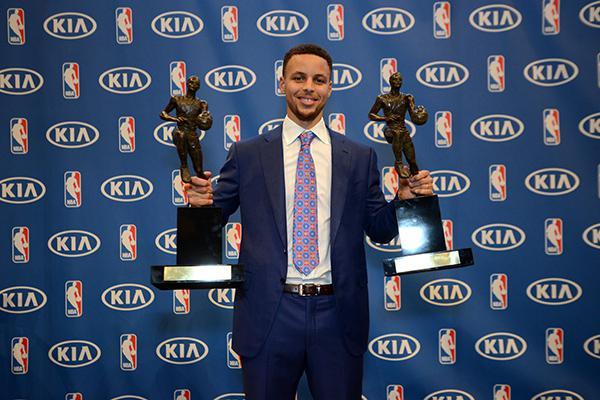 nba预言有哪些(NBA四大神预言：73胜勇士竟15年就被猜中，中国网友5个预言中3个)