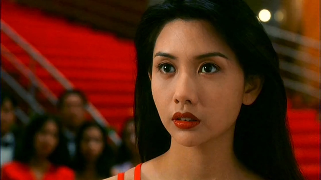 《赌神2》影评,周润发霸气登场,邱淑贞美到窒息