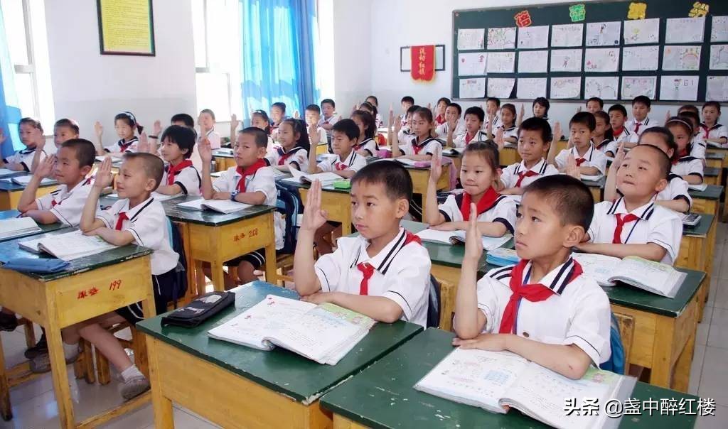 从北大医学博士沦为低保户，张进生55岁了，如今过得怎么样？