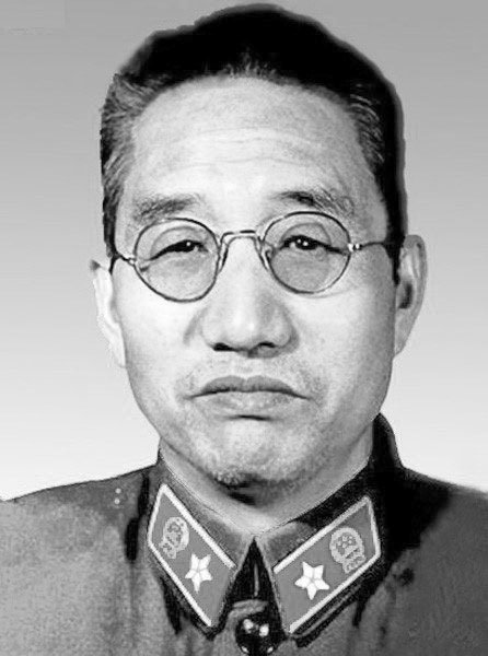 十大元帅1941年谁的级别最高：陈毅升至第四，徐向前却降至第九