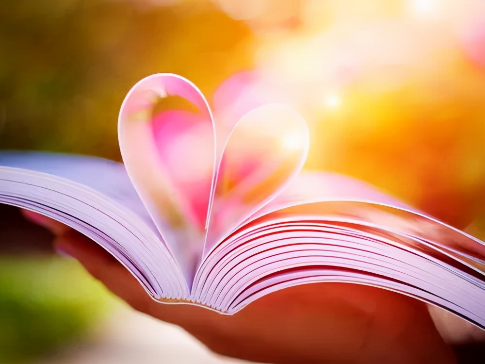 当你觉得生活满地鸡毛的时候,请记得抬头看看天空