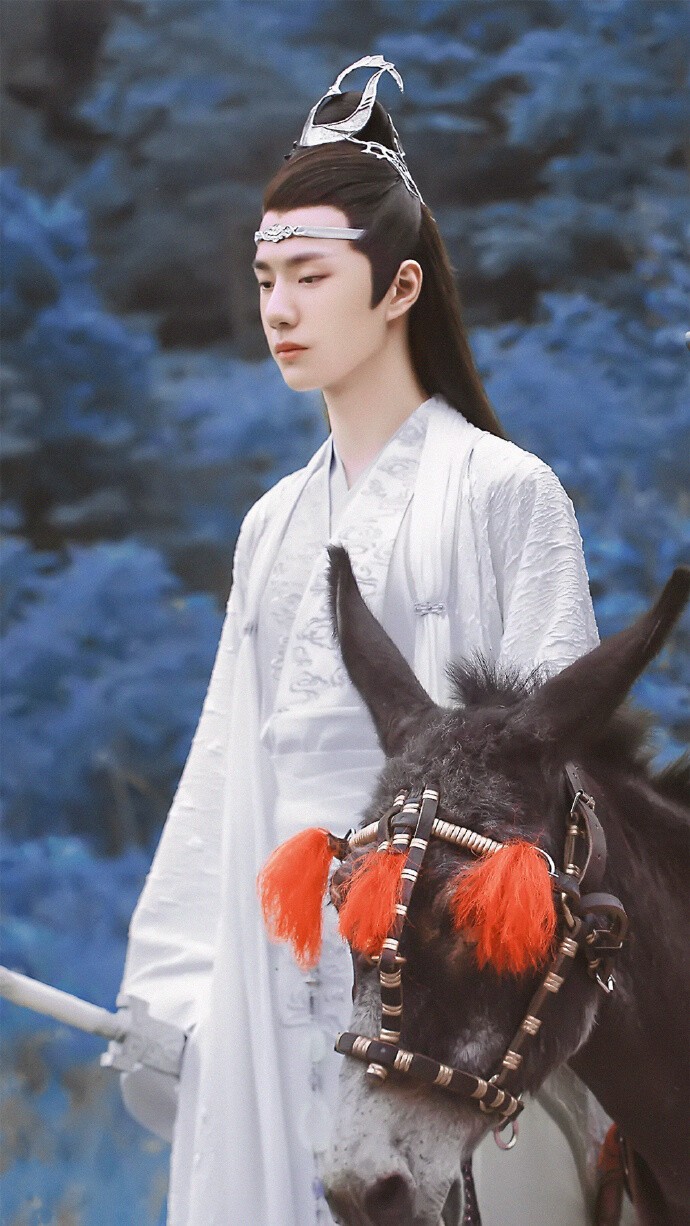 惊鸿一瞥的"白衣少侠":罗云熙演活了润玉,楚留香成经典
