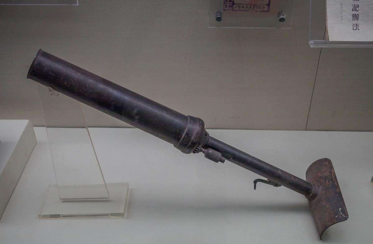 日本掷弹筒,日本掷弹筒发射原理