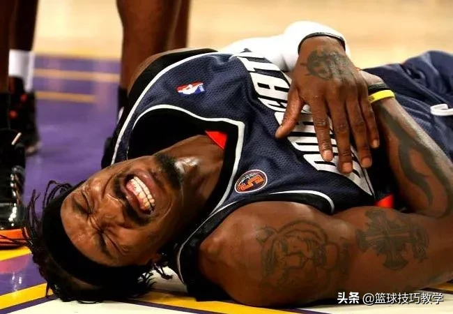 有哪些nba球员骨折过(NBA六大严重伤病，努尔基奇断腿，最后一名头颅直接被打碎了)