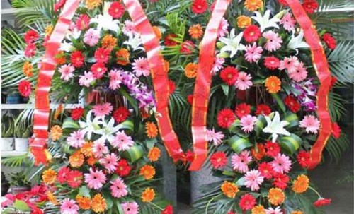 乔迁送花篮可以吗（公司乔迁送花篮有什么讲究）