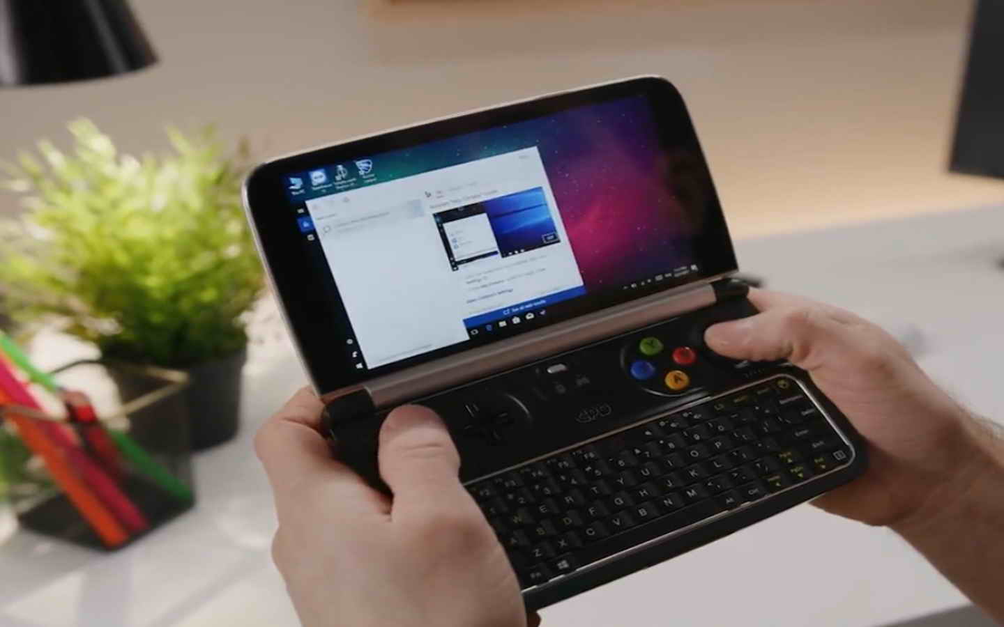 游戏掌机市场的中坚力量，轻松驾驭3A级游戏，GPD WIN 2上手体验