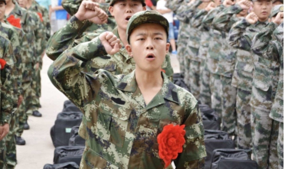 大学生当兵2年，可以拿到多少补助？大学生当兵的好处有哪些？