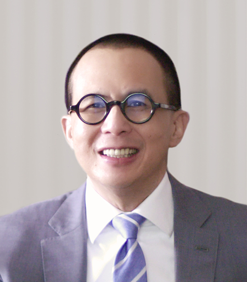 离世31年，李嘉诚却为她坚持扫墓31年，庄月明有何优秀之处？