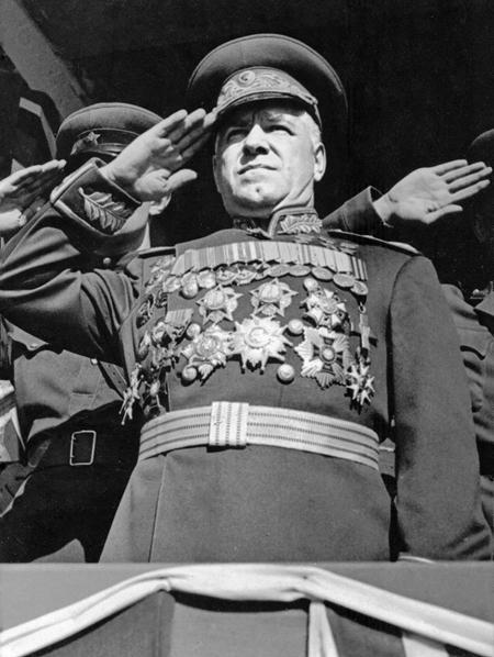 十大元帅1941年谁的级别最高：陈毅升至第四，徐向前却降至第九