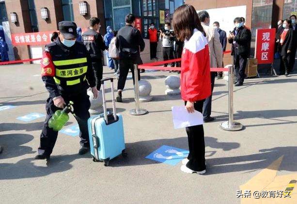 学校疫情防控工作做得再到位也需要家长配合，尤其是在这3个方面