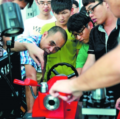 同是大专，高等专科学校和职业技术学校的区别很大，学生要早知道