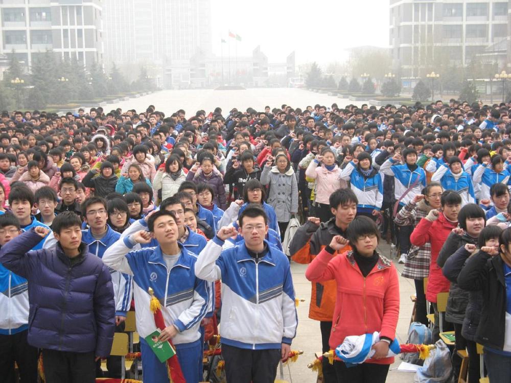 为什么重点高中也会淘汰部分优秀学生，是智商原因？老师道出实情