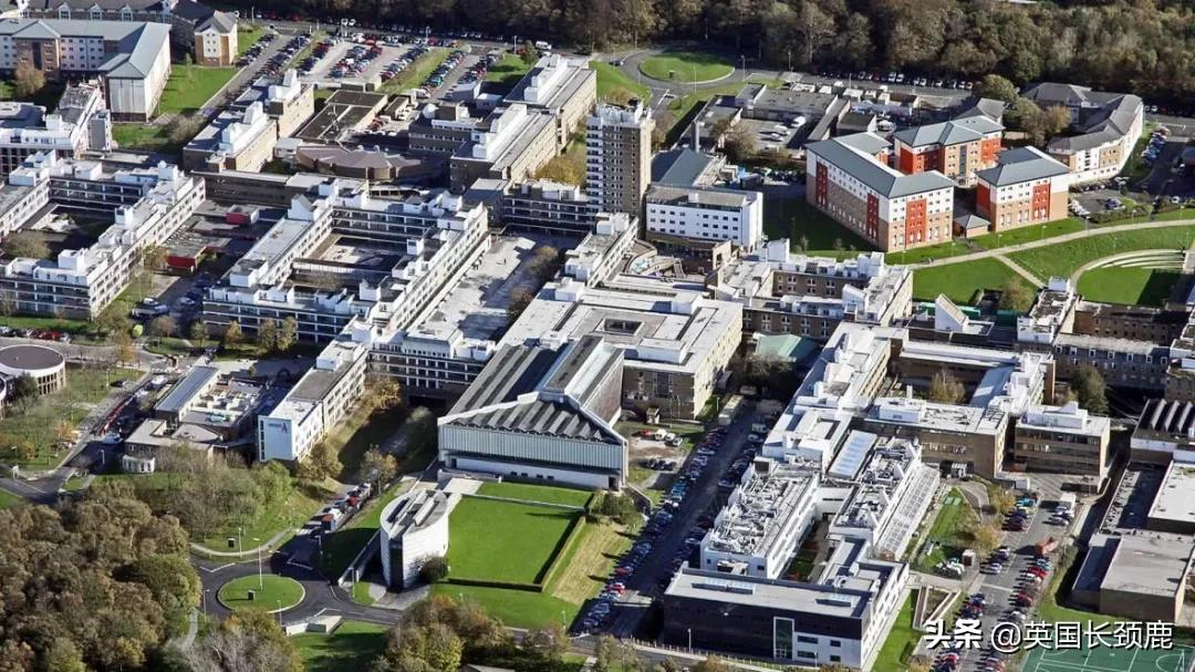 70所英国大学秋季开学安排汇总！多校公布最晚抵校时间