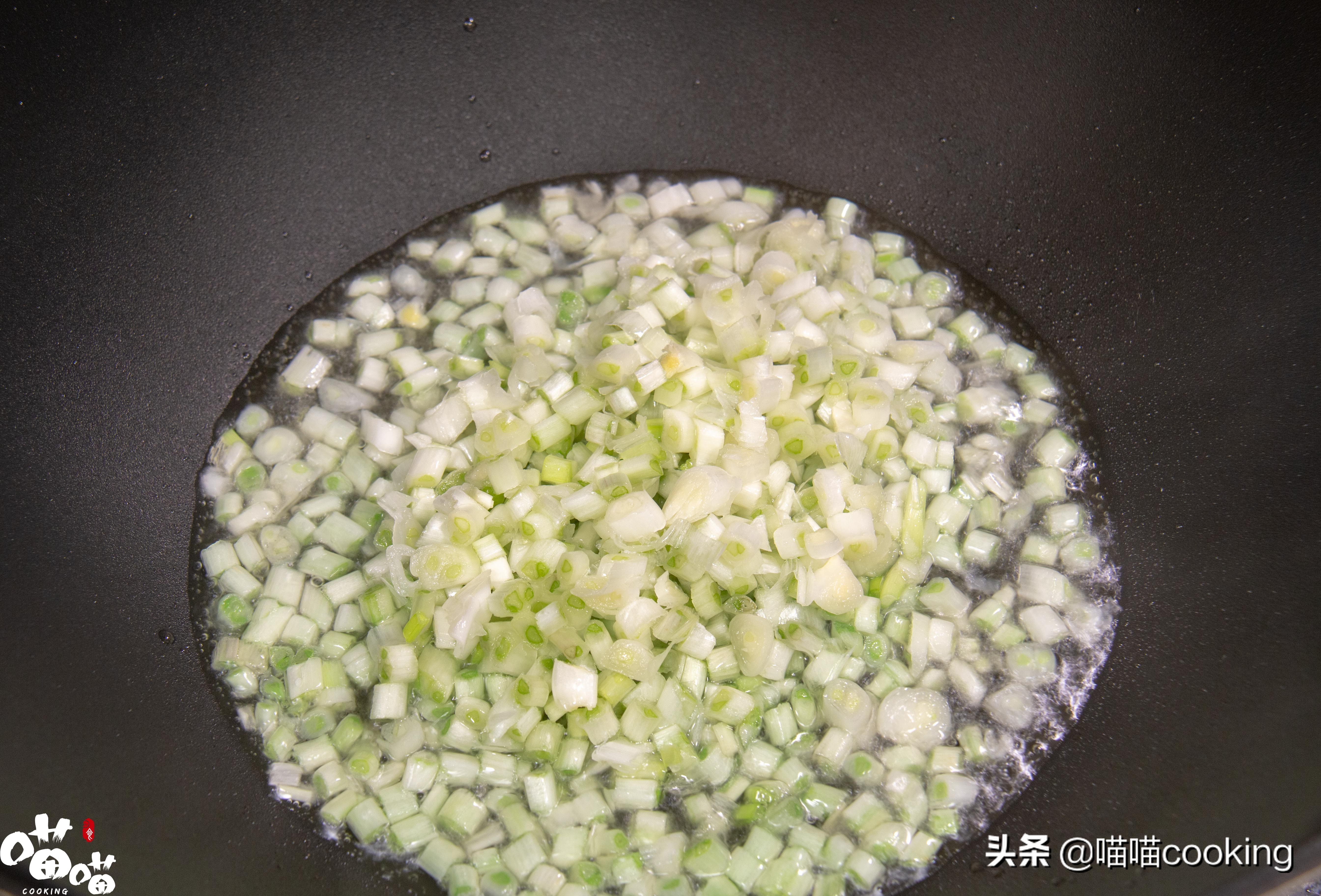 新鲜荞头怎么炒好吃（鲜香味美的鲜荞头做法）