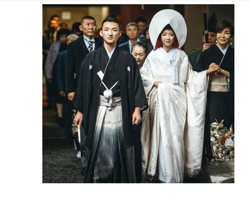 张哲瀚与许嘉雯结婚照 【许嘉雯个人资料】_娱乐动态_5x6q生活网