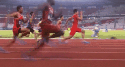 苏炳添最快纪录100米是多少秒(9.98秒，苏炳添打破亚洲百米赛纪录，创造黄种人的神话，一战封神)