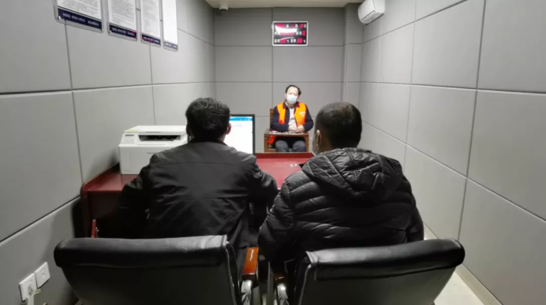 快递两周后还能检出阳性？专家回应 | 天津再更新排查管控范围 | 涉嫌抢夺11名婴儿男子落网