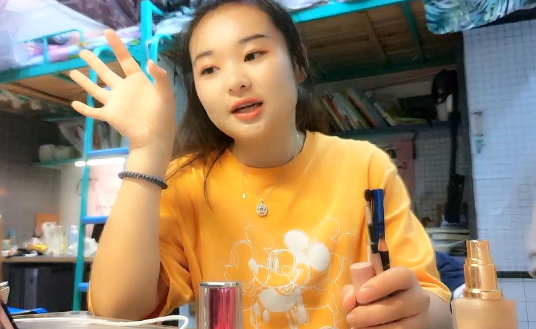 各省大学生“生活费”榜单出炉，家长不用再纠结了，看标准给吧