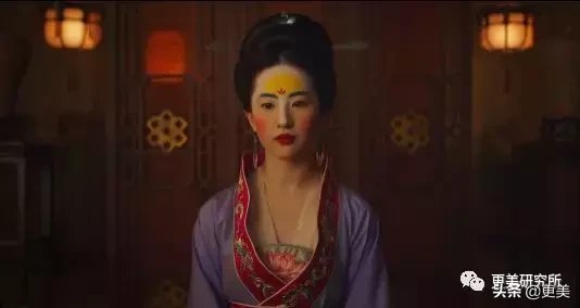 刘亦菲花木兰妆丑出新高度被嘲上天，佟丽娅的古妆扮相才是绝了