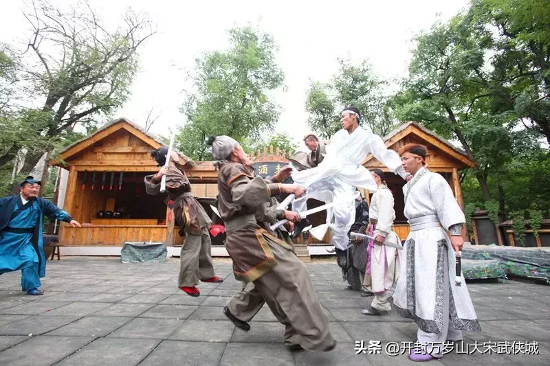 开封旅游：畅玩小长假，万岁山景区“五一”游玩攻略新鲜出炉！