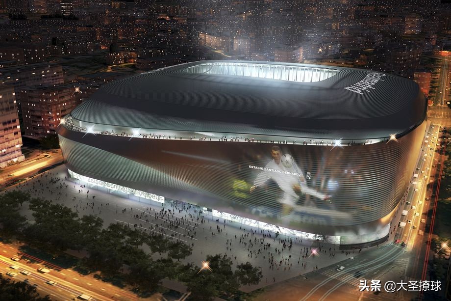 皇马的足球场图片(561天后皇马“回家”：翻新后的伯纳乌球场将会是什么样子？)
