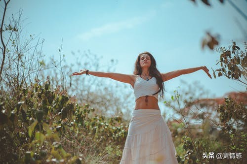 老公给妻子发了一条微信：“清明节过完，我们就离婚吧”