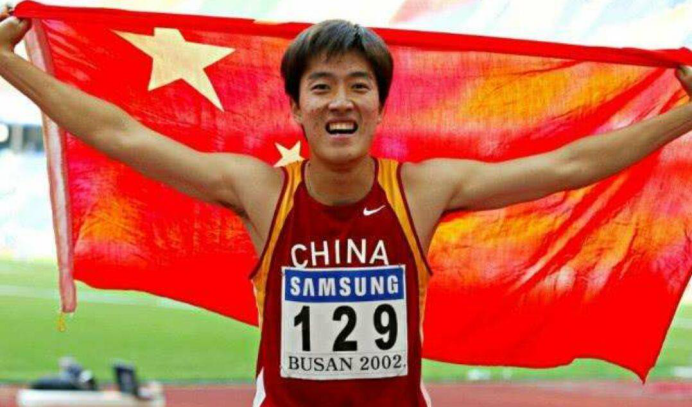 刘翔八大奇迹(唯一打败黑人的跨栏王者!