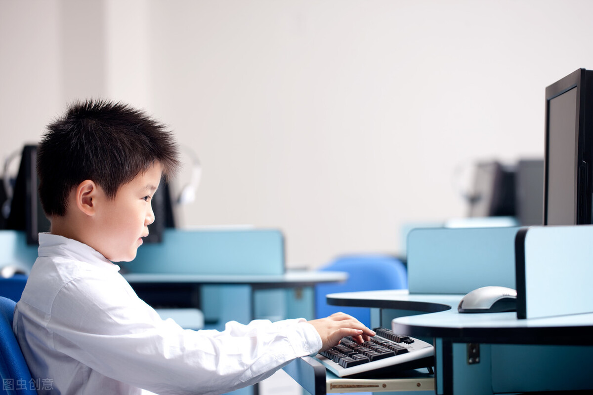 娱乐归娱乐，学习归学习；别指望以娱乐方式轻松愉快地学习