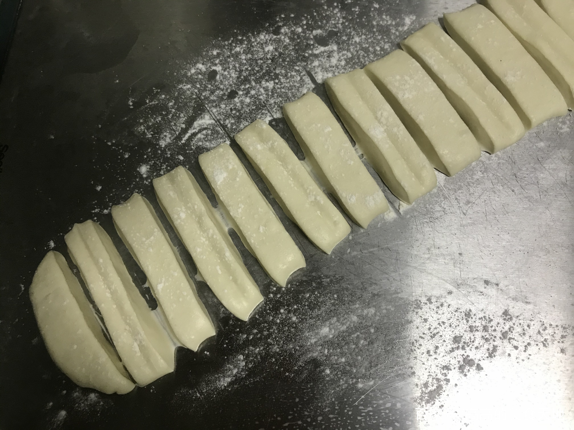 图片[15]-【香酥油条】做法步骤图 带配方和技巧 不用白矾也能空心蓬松-起舞食谱网