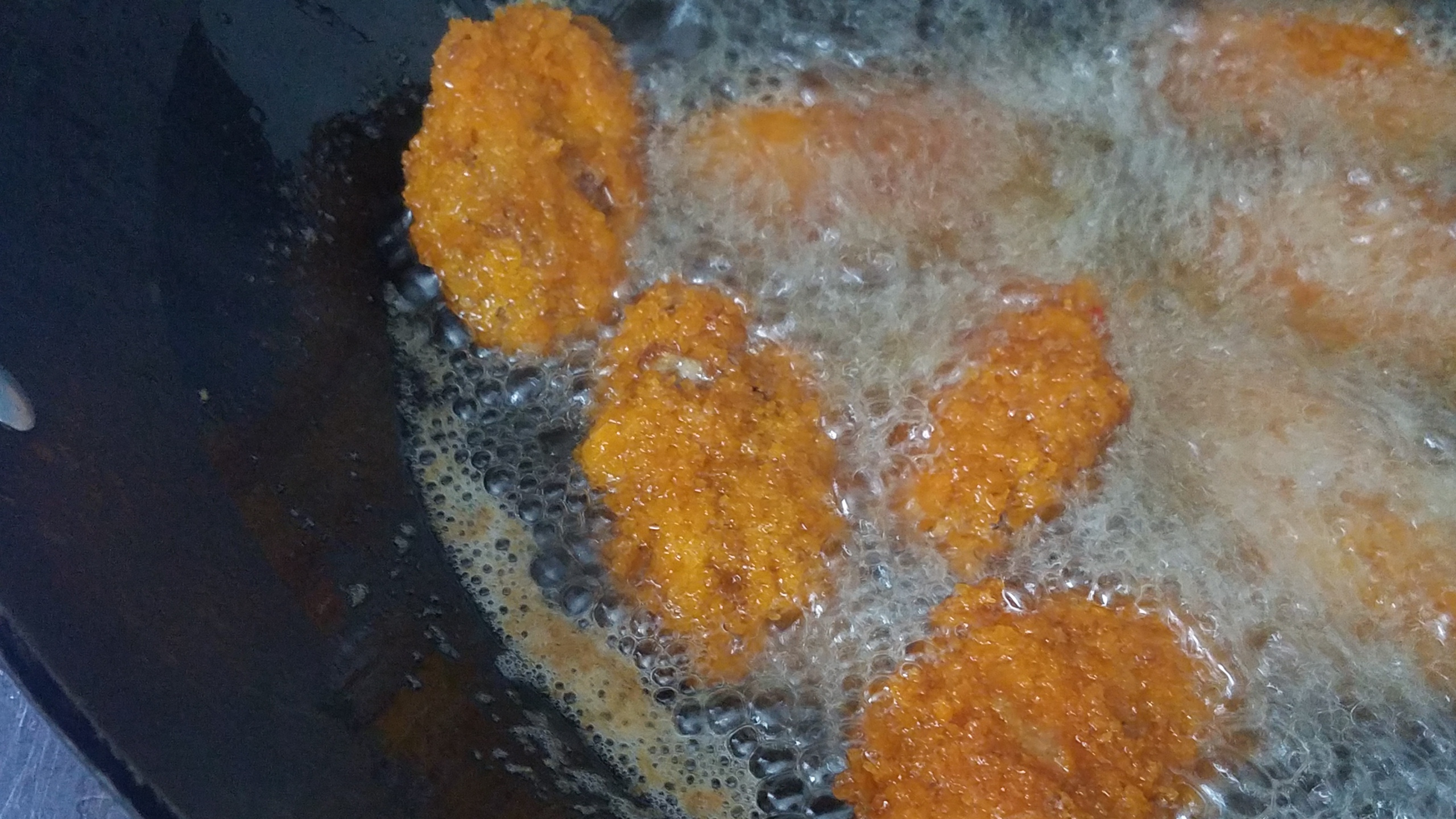 炸雞翅的做法,炸雞翅的做法視頻